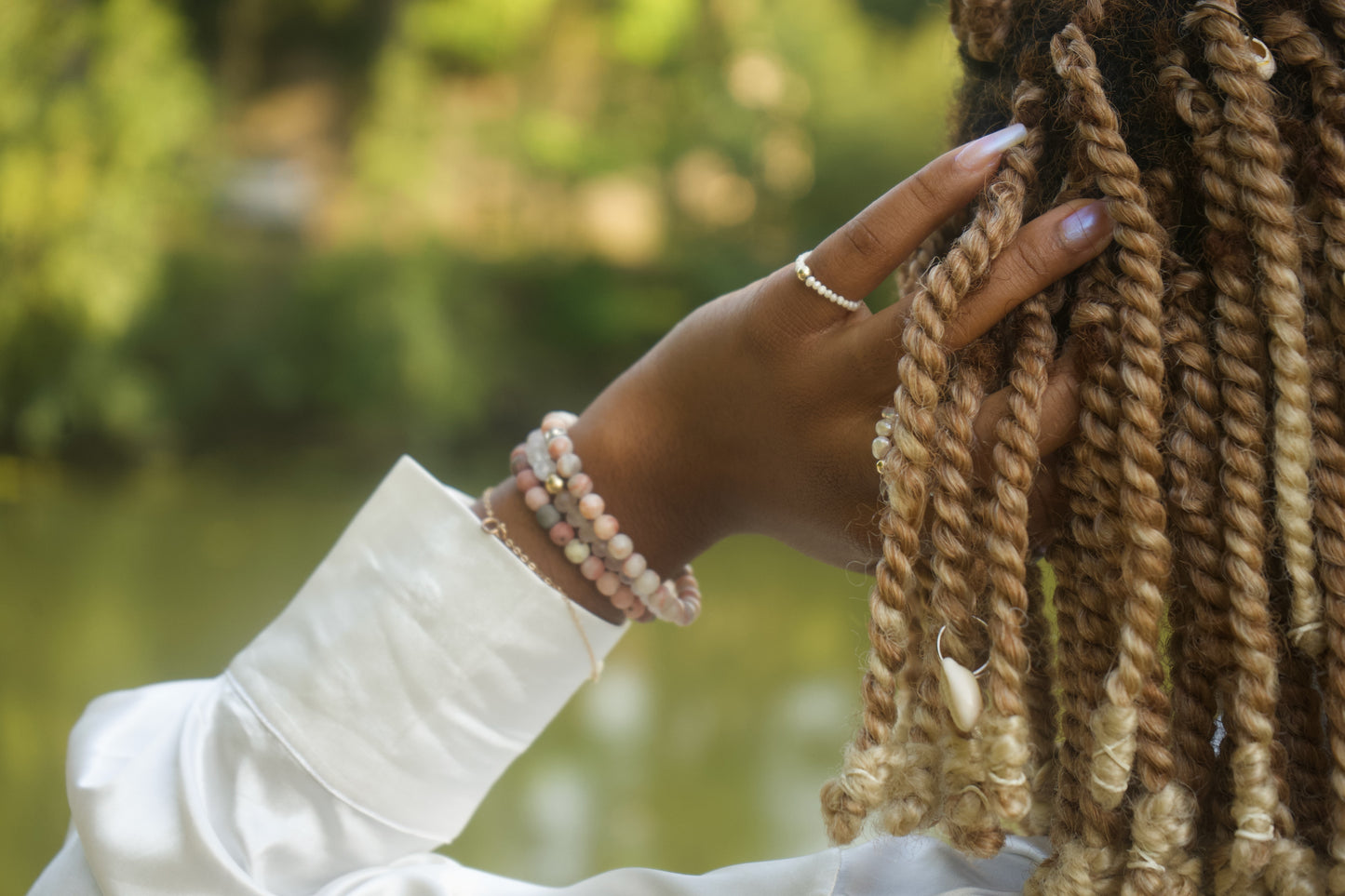 Bracelet perle semi précieuse 6mm